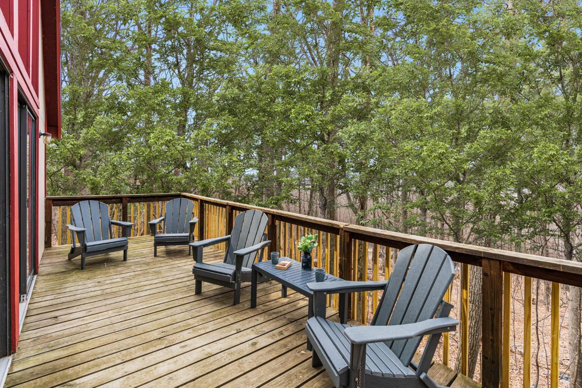 Modern Chalet Cabin W Hot Tub, Deck&Grill, & Wifi! Inwood 外观 照片