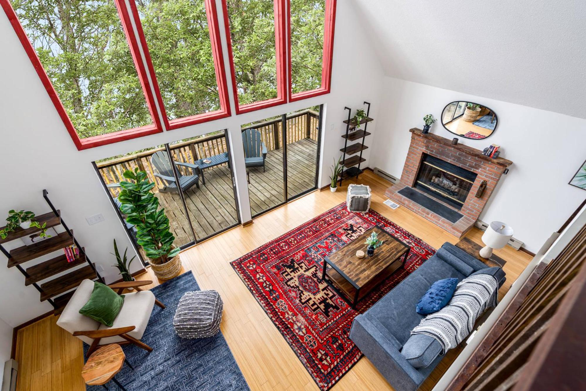 Modern Chalet Cabin W Hot Tub, Deck&Grill, & Wifi! Inwood 外观 照片